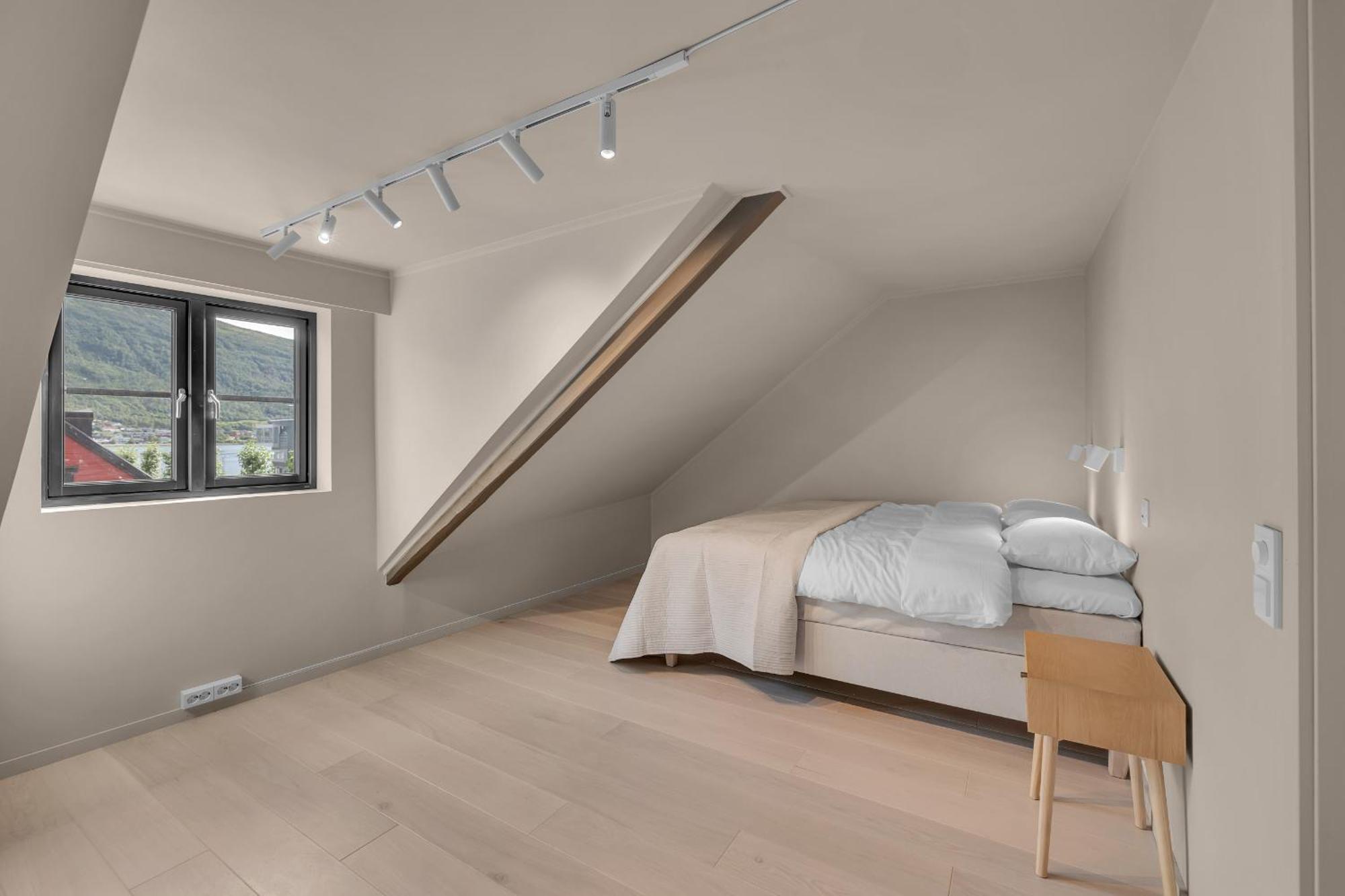 The Loft - Central Top Floor Apartment With 4 Bedrooms Τρόμσο Εξωτερικό φωτογραφία