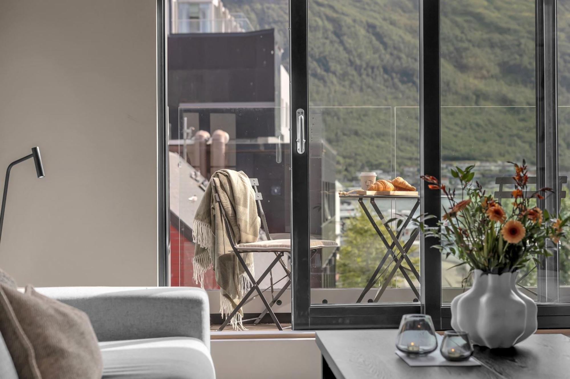 The Loft - Central Top Floor Apartment With 4 Bedrooms Τρόμσο Εξωτερικό φωτογραφία